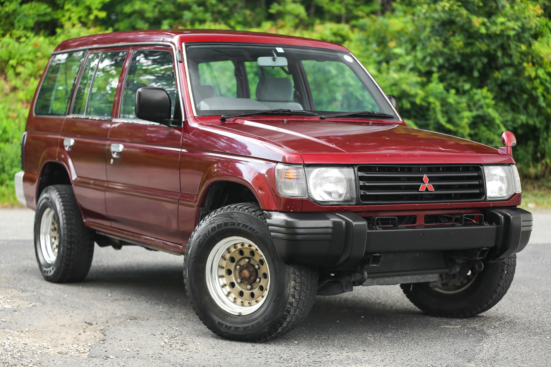 1993 Mitsubishi Pajero 4WD - $13,995
