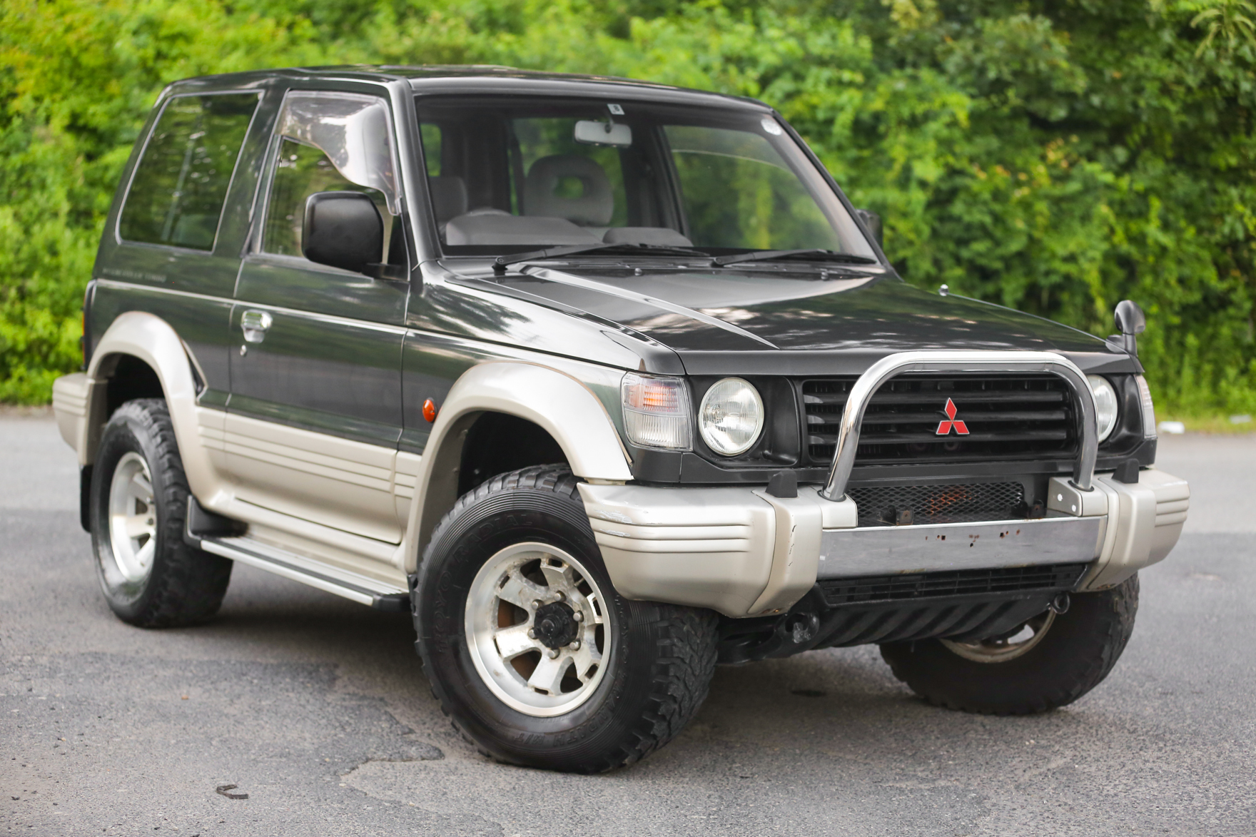 1993 Mitsubishi Pajero 4WD - Available for $11,500